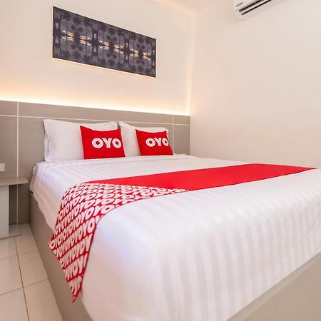 Oyo 328 Onion House Otel Kata Plajı Dış mekan fotoğraf